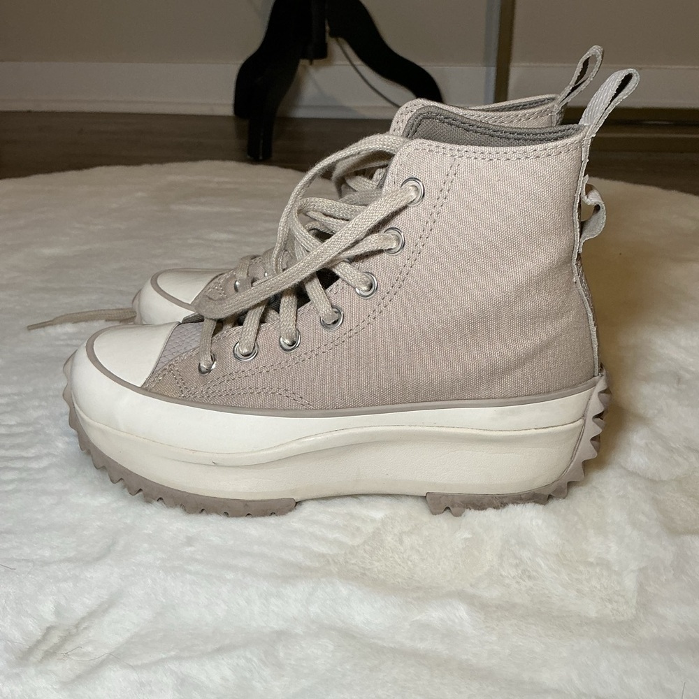 SOLD!!!!! DO NOT BUY ………Converse Light Gray Platform High-Tops - Picture 2 of 7